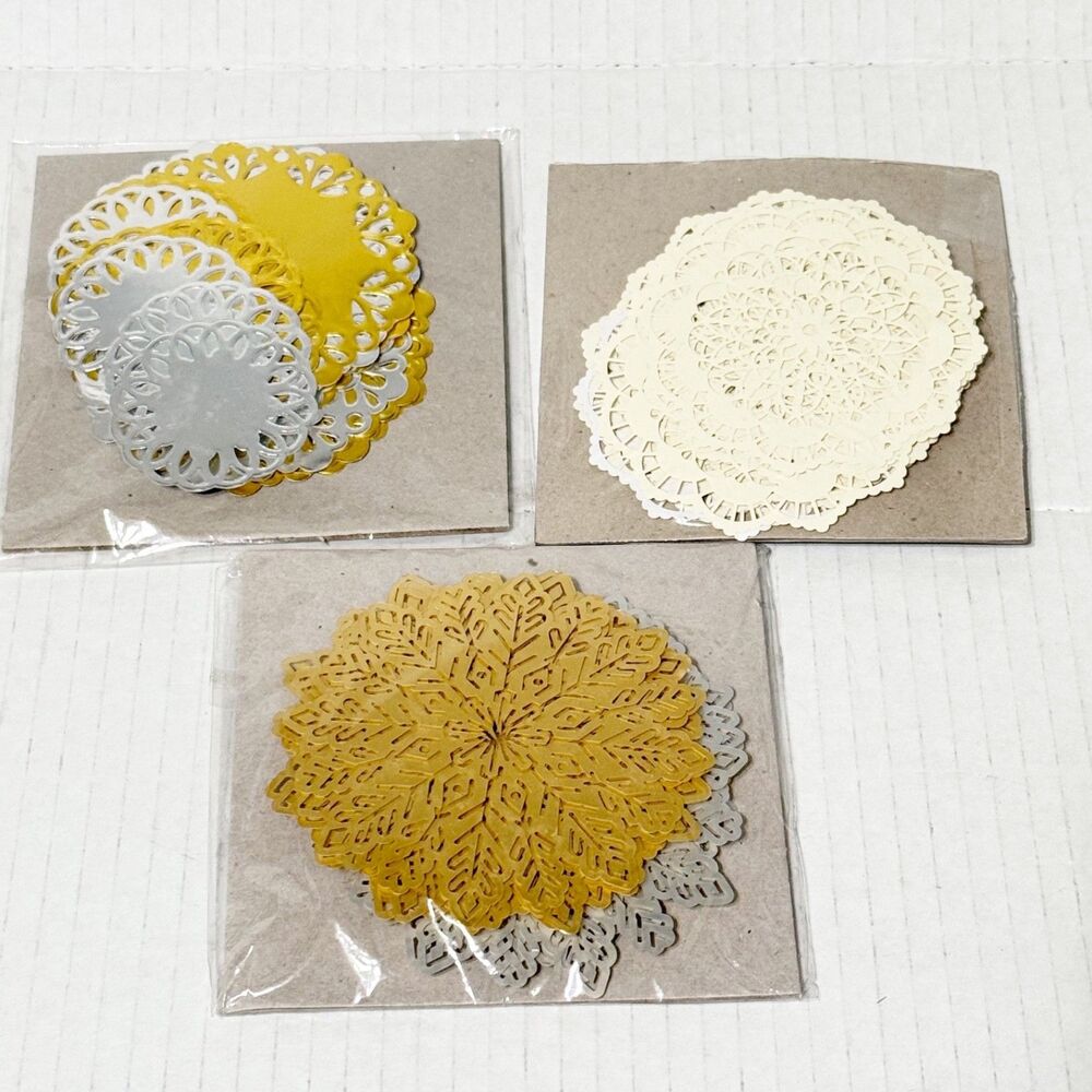 Stampin’ Up Foil Snowflakes, Lace Doilies, Metallic Foil Doilies Few Missing